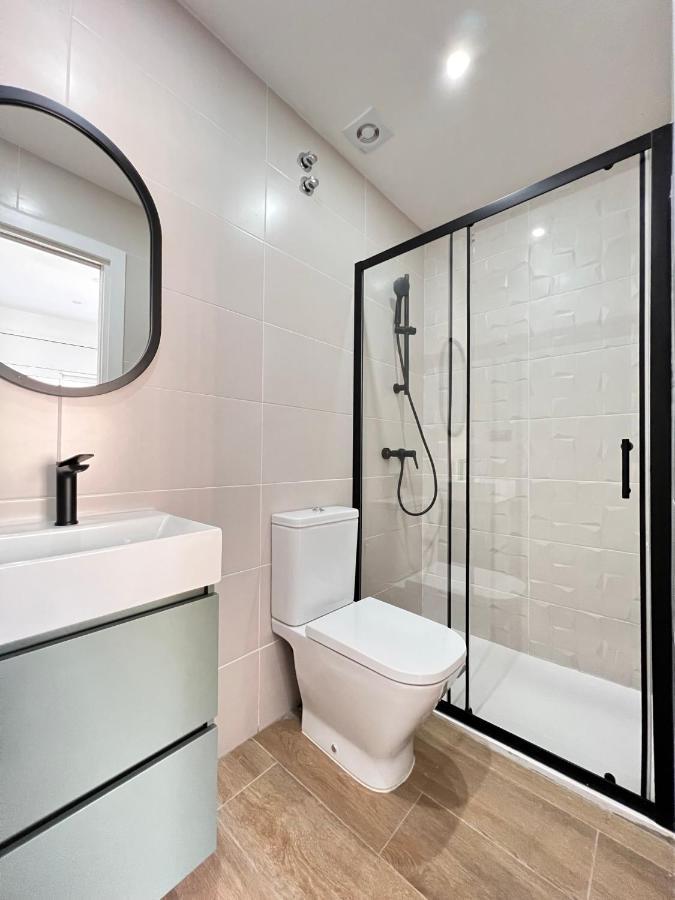 Crysoyle Apartment Barcelona Next To Camp Nou 오스피탈레트 데 요브레가트 외부 사진